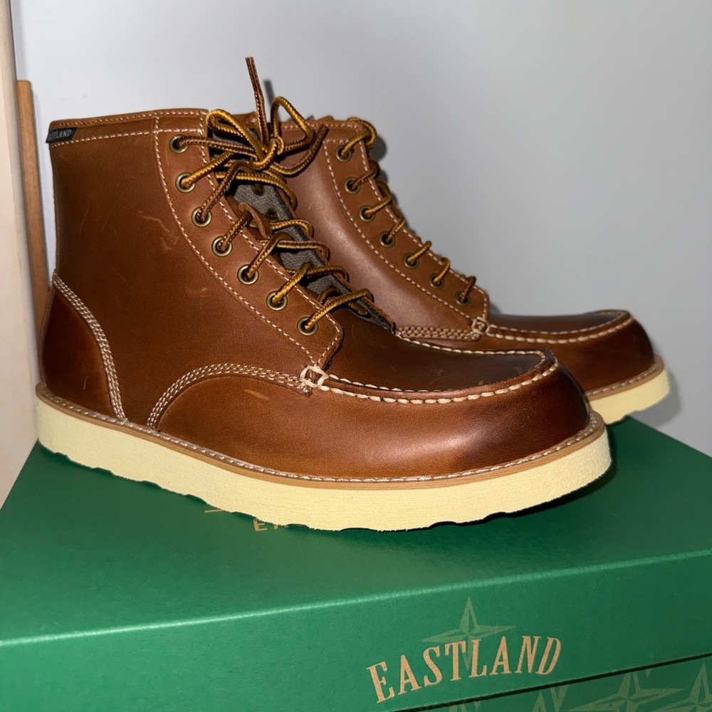 Eastland Peanut Leather Boots